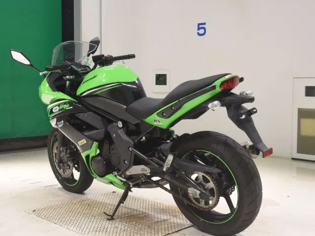 Kawasaki Ninja 400R 2012, black | green, фото 6