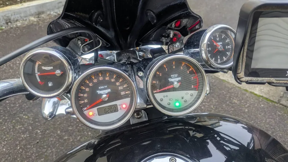 Triumph Rocket 3 2005, фото 2