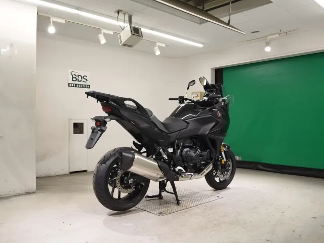 Honda NT1100 2026, gunmetal, фото 5