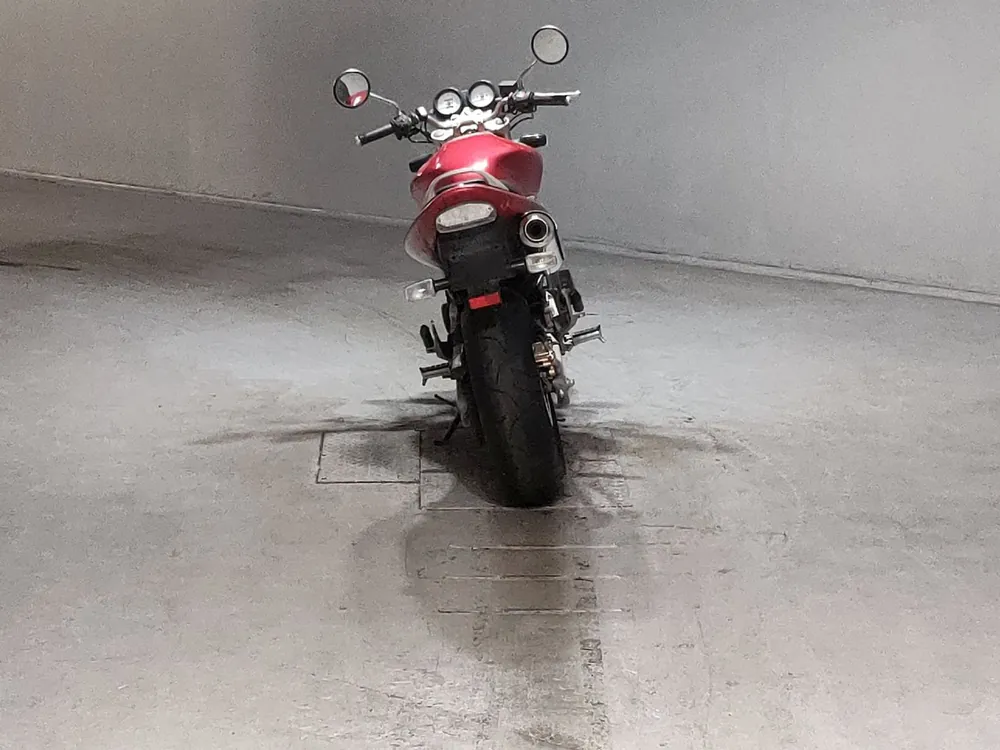 Honda Hornet 250, красный, фото 4
