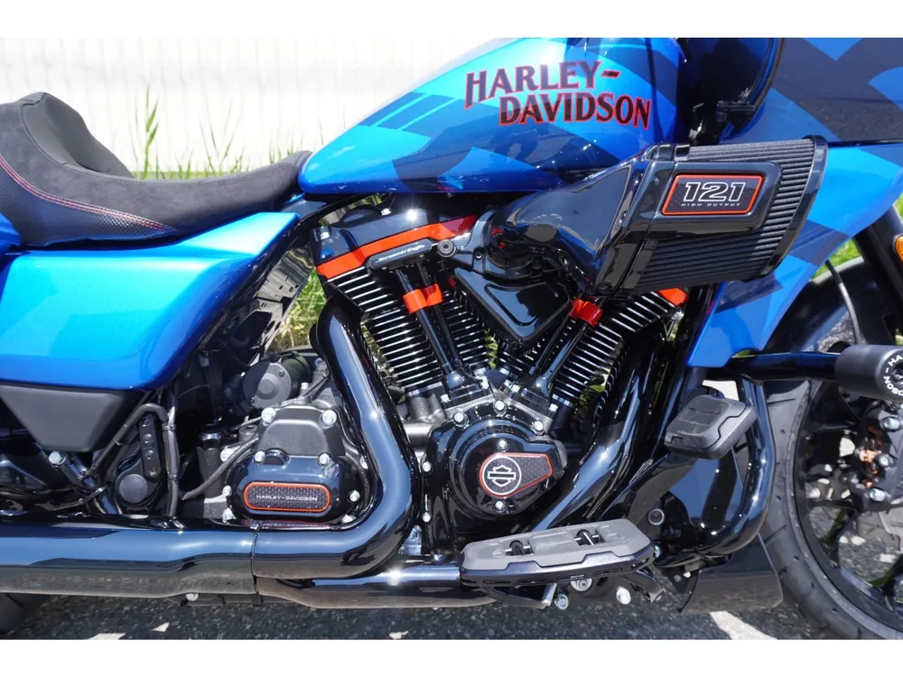 Harley-Davidson FLTRXSTSE CVO 2026, синий, фото 5