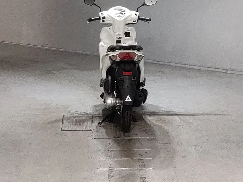 Honda Dio110-3 Basic, белый, фото 4