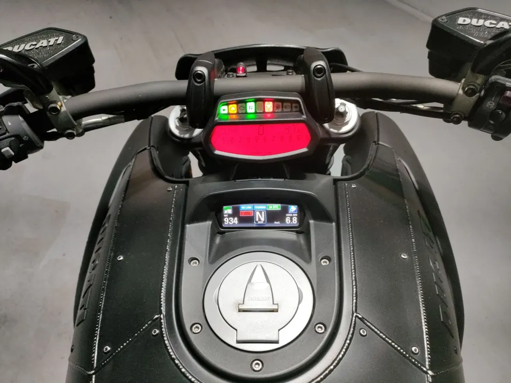 Ducati DIAVEL DIESEL 2017, чёрный, фото 5