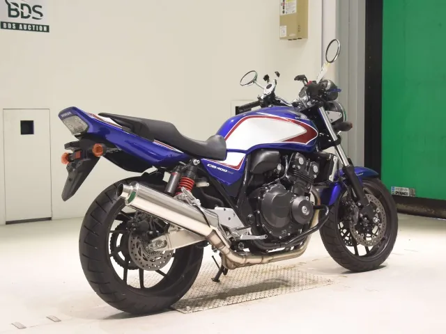 Honda CB400SB 2020, white | red | blue, фото 5