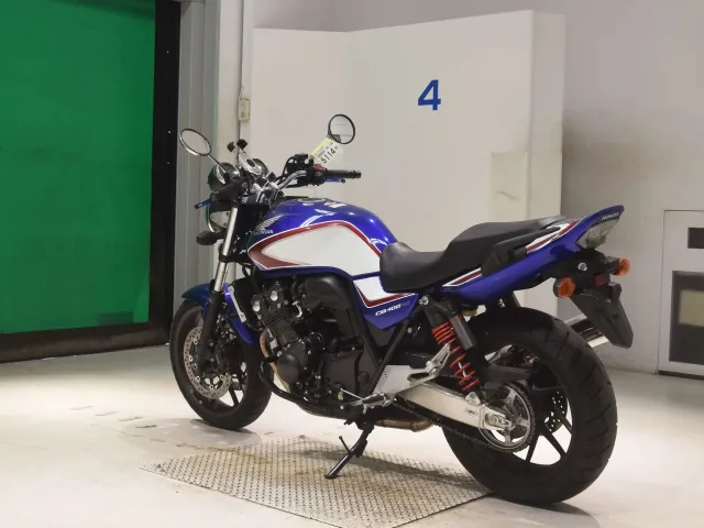 Honda CB400SB 2020, white | red | blue, фото 6