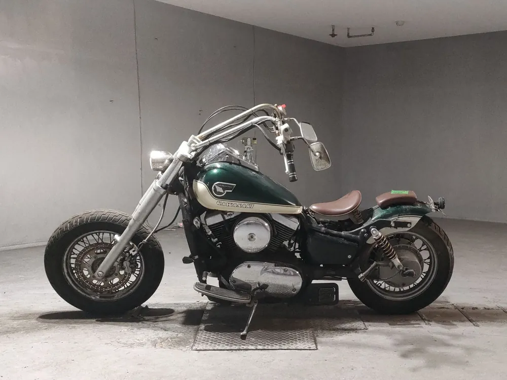 Kawasaki Vulcan 1500 Classic 1998, white/green, фото 2