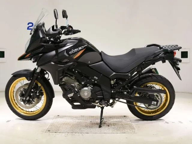 Suzuki V Strom 650Xta 2024, black | gold, фото 2