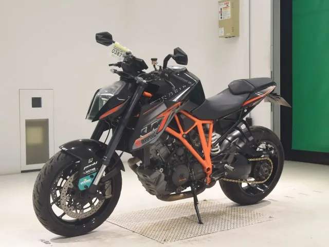 KTM 1290 Super Duke R 2014, чёрный, фото 4