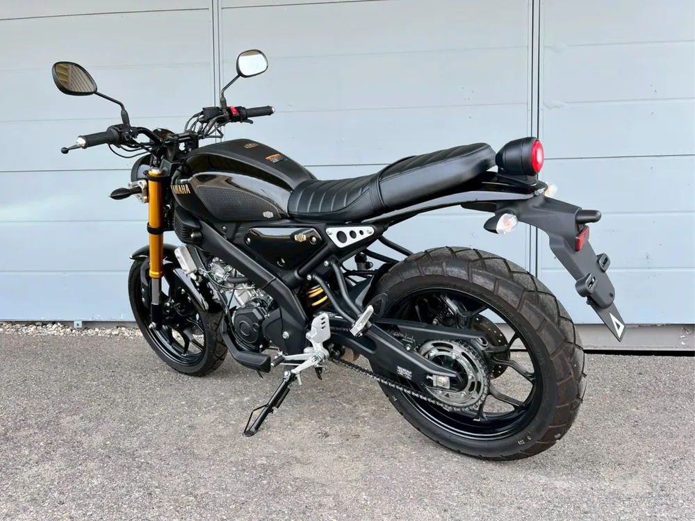 Yamaha XSR125, чёрный, фото 5