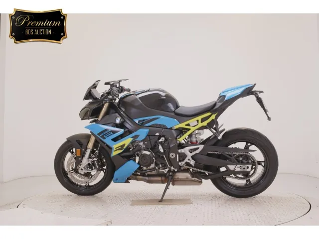BMW S1000R 2025, чёрный, синий, фото 2