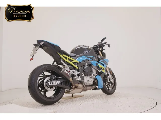 BMW S1000R 2025, чёрный, синий, фото 5