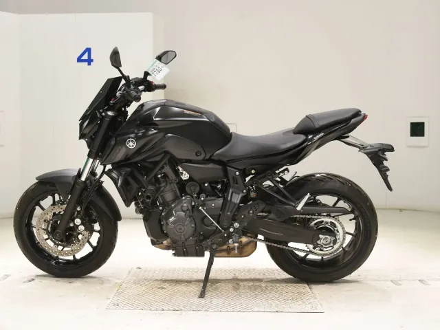 Yamaha MT-07 2022, matt black, фото 2