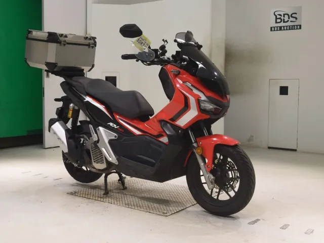 Honda ADV150, красный, фото 3