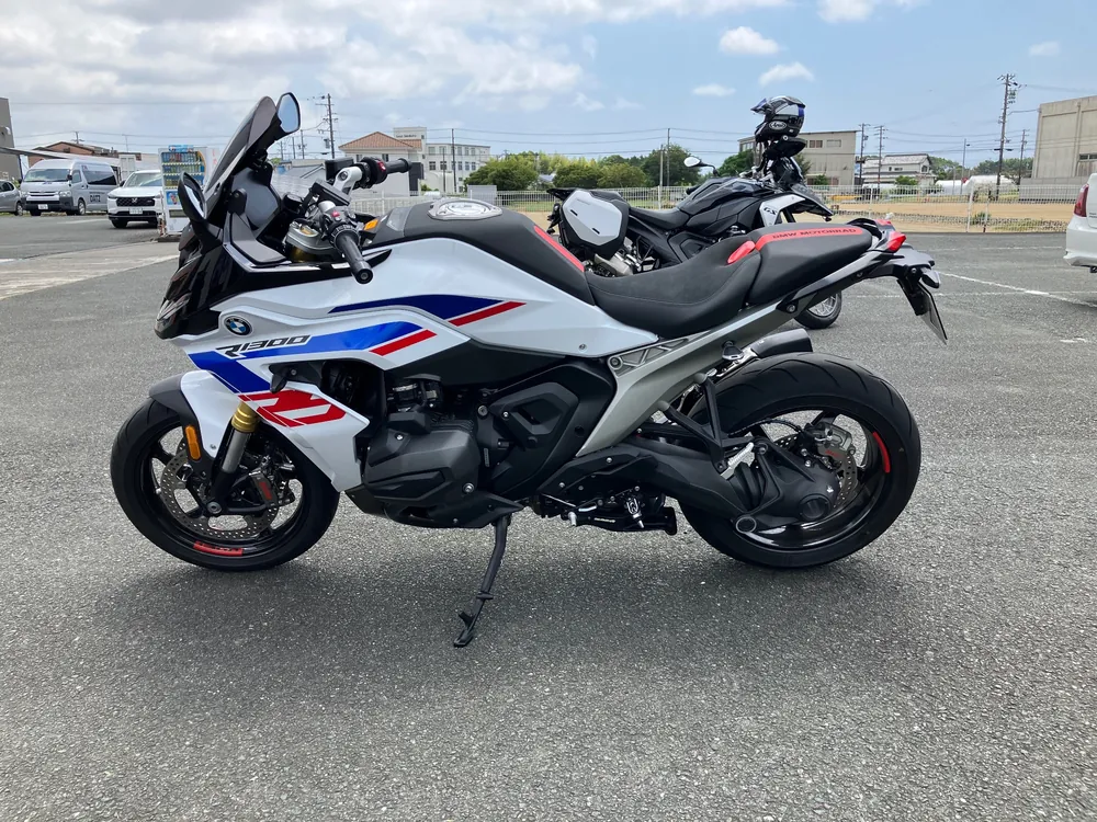 BMW R1300Rs Asa 2026, белый, фото 2