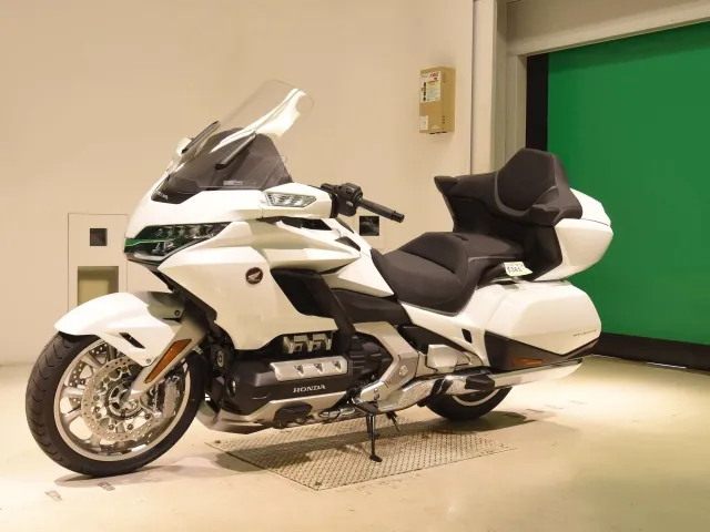 Honda GL1800 2026, белый, фото 4