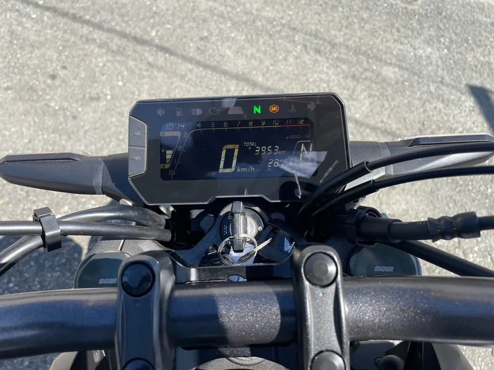 Honda CB250R MC52, maddo black, фото 2