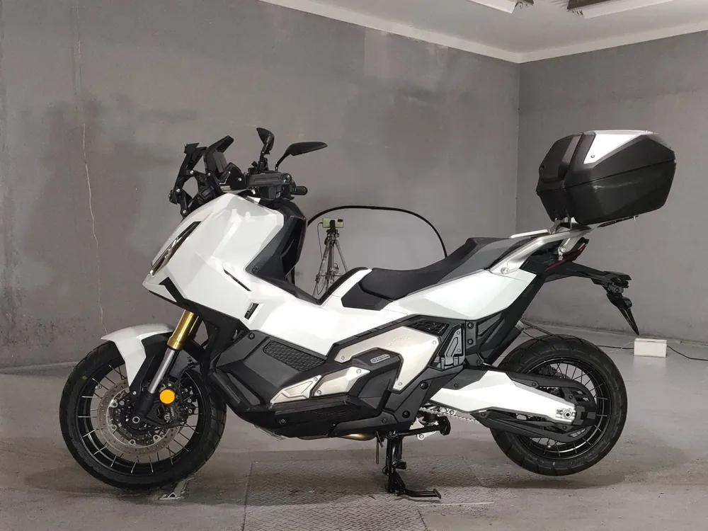 Honda X-ADV750 2025, белый, фото 2