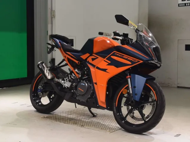 KTM RC 390 2022, оранжевый, фото 3