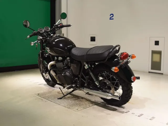 Triumph Bonneville T100 2014, чёрный, фото 6