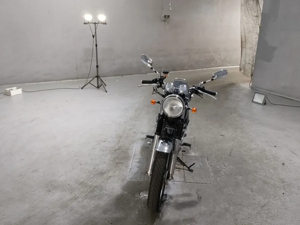 Yamaha SR400 1995, чёрный, фото 3