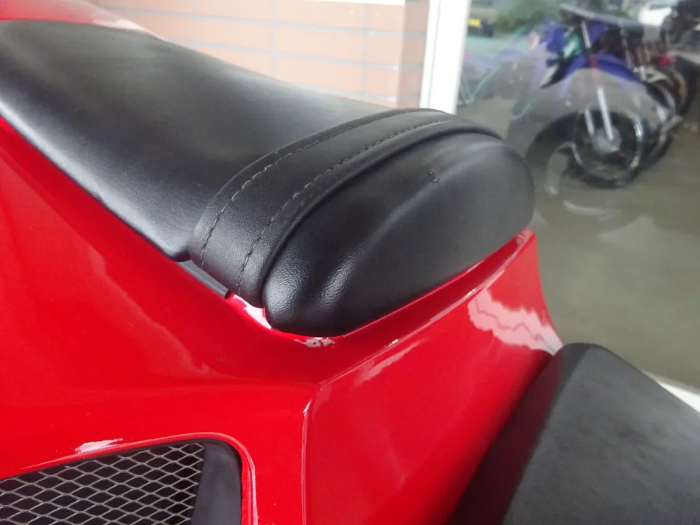Honda CBR1000RR 2004, красный, фото 11
