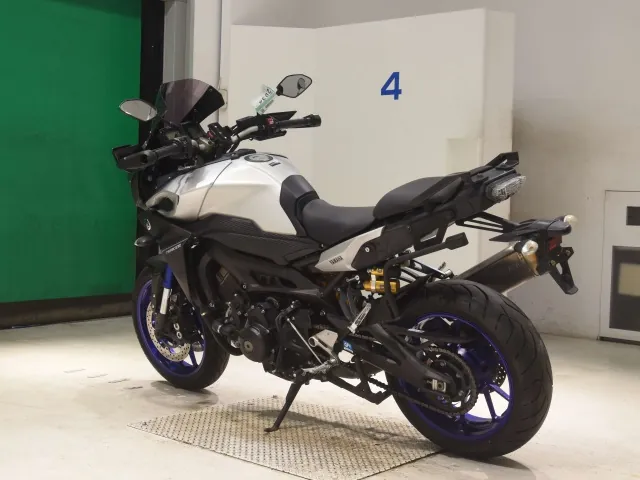 Yamaha MT-09 2015, matt silver, фото 6