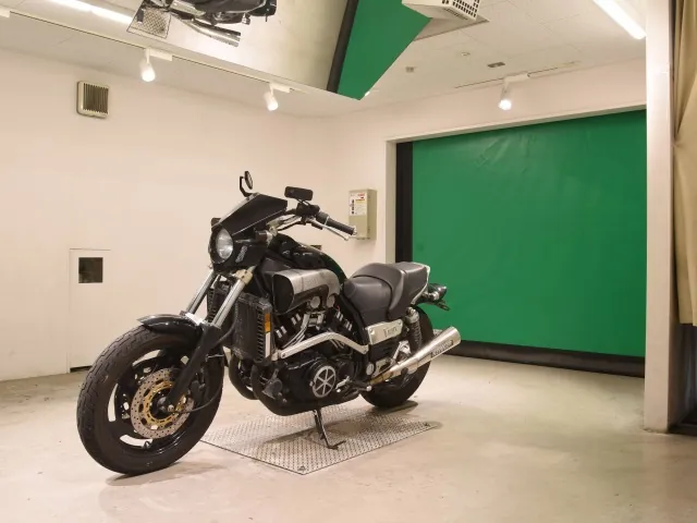 Yamaha V-MAX 1998, чёрный, фото 4