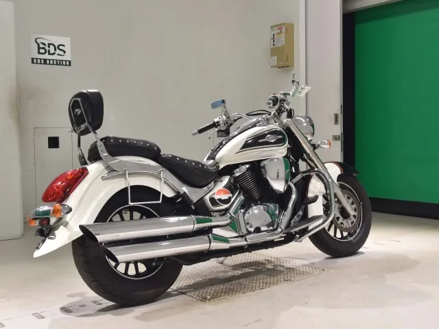 Suzuki Intruder 400 Classic 2012, белый, фото 5