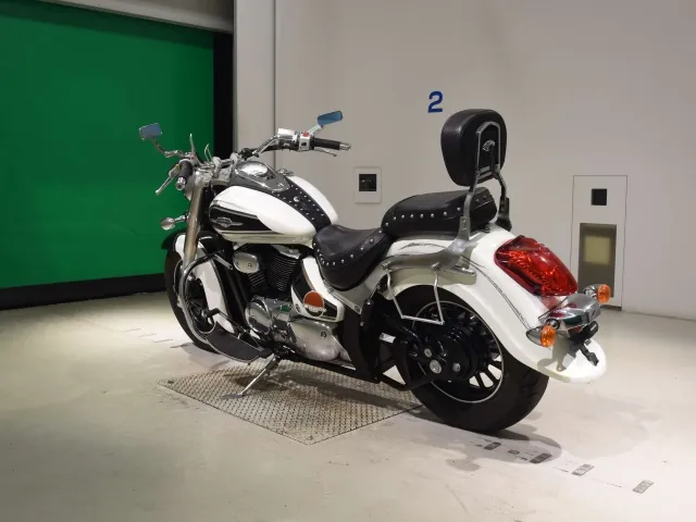 Suzuki Intruder 400 Classic 2012, белый, фото 6