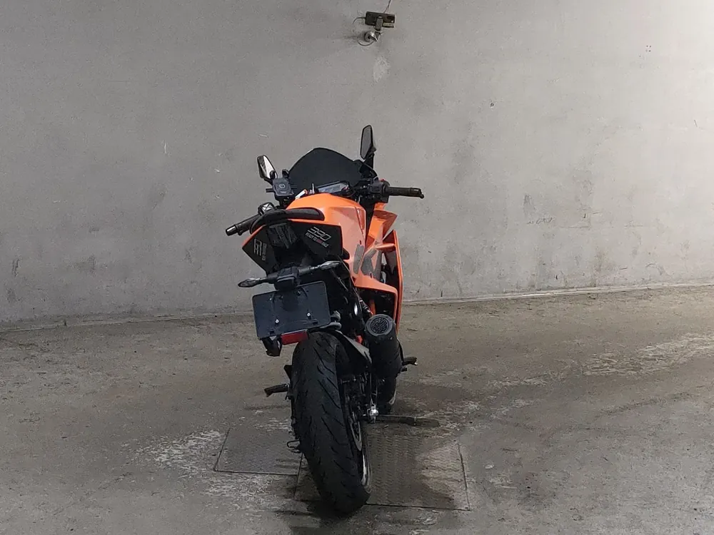 KTM RC 390 2024, оранжевый, фото 4