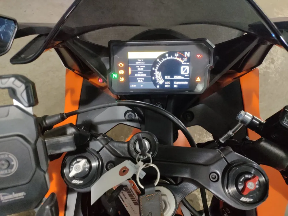 KTM RC 390 2024, оранжевый, фото 5