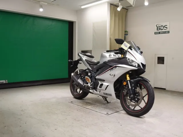 Yamaha MT-03 2020, matt silver, фото 3