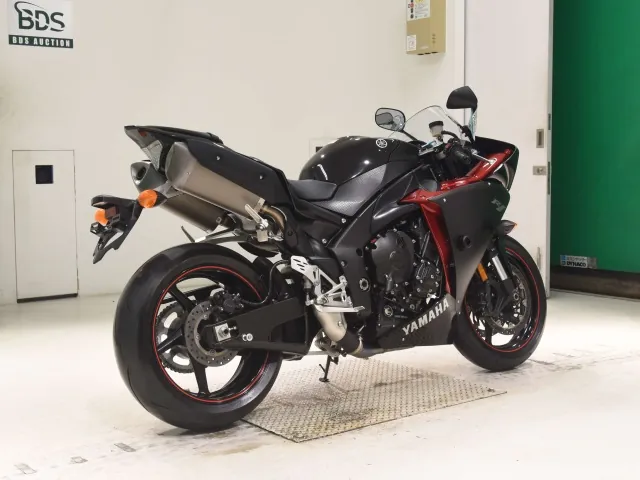 Yamaha YZF-R1 2010, красный, чёрный, фото 5