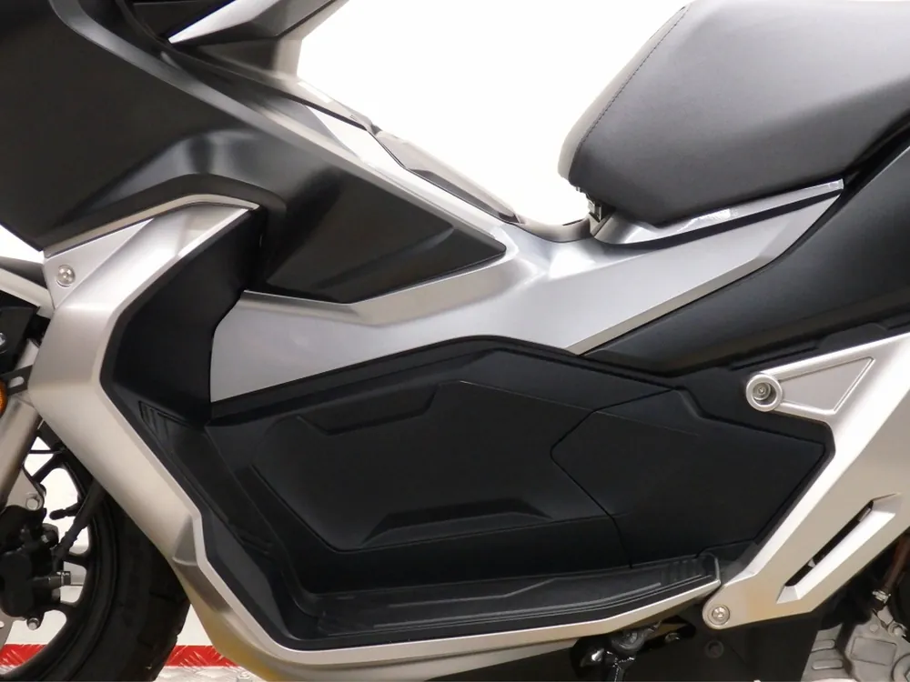 Honda ADV150, black/silver, фото 10