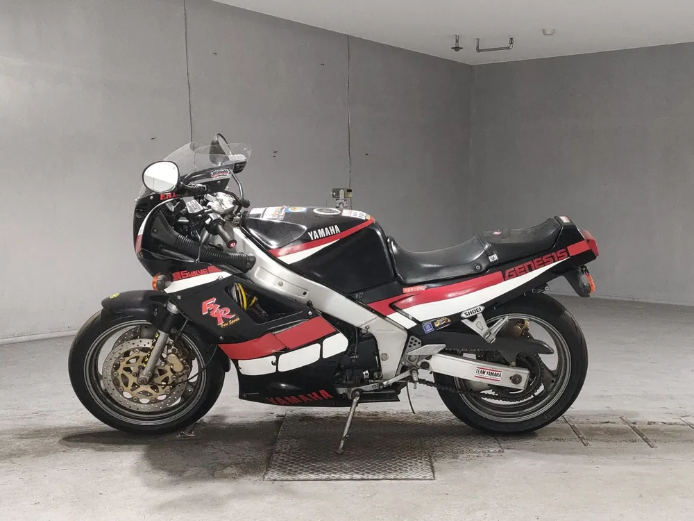 Yamaha FZR1000 1988, чёрный, фото 2