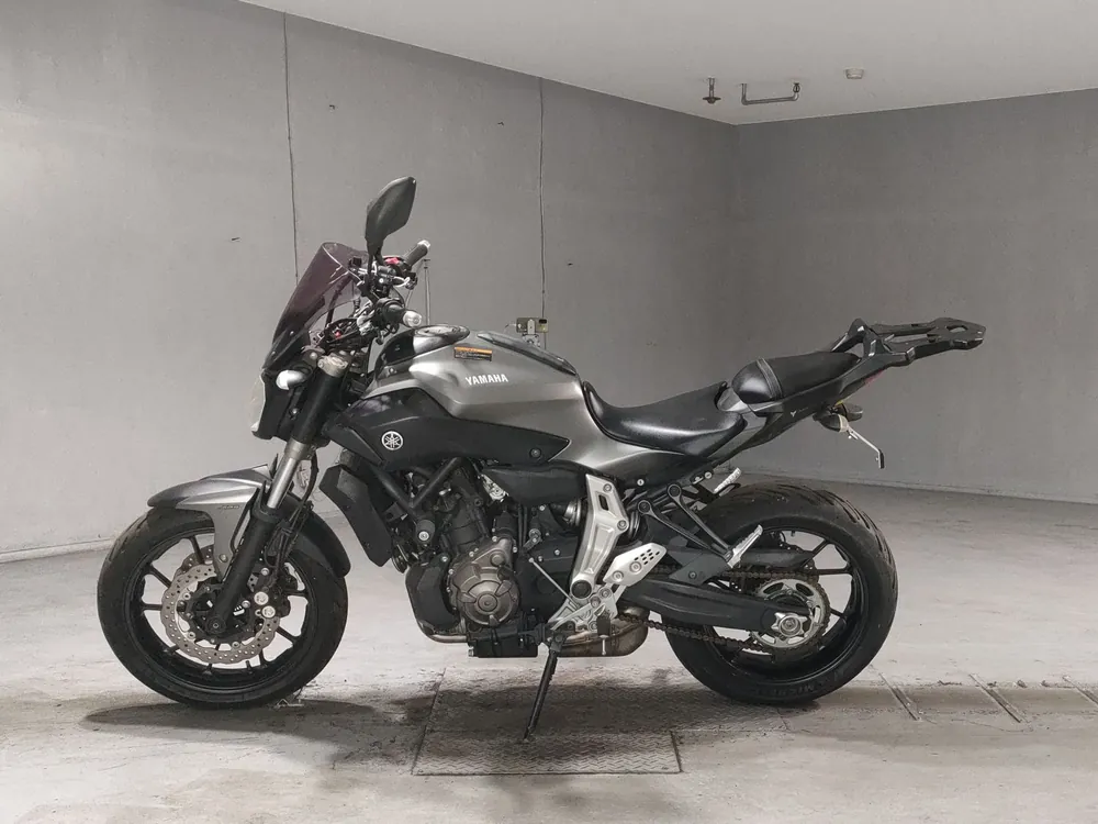 Yamaha MT-07 2014, серый, фото 2
