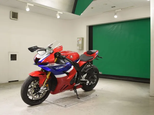 Honda Cbr1000Rr-Rsp 2024, white | red | blue, фото 4