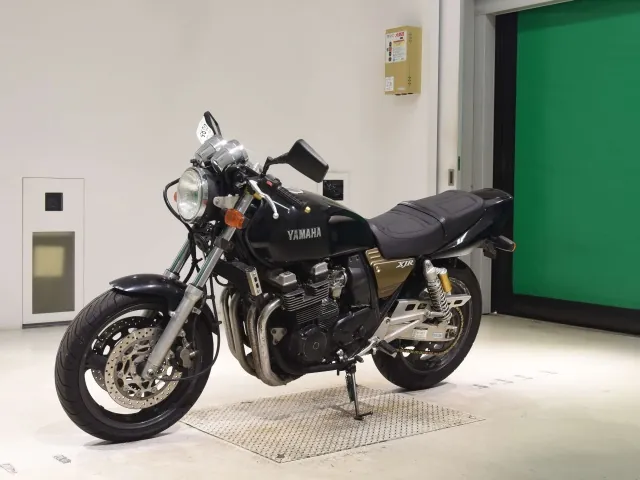 Yamaha XJR400R, чёрный, фото 4