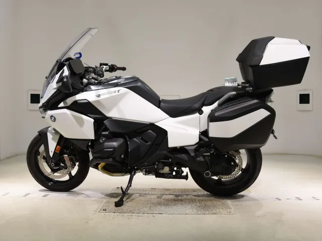 BMW R1300RT ASA 2026, белый, фото 2
