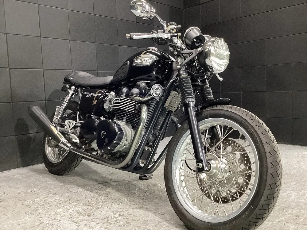Triumph Thruxton 900 2005, фото 4