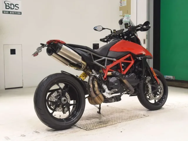 Ducati Hypermotard 950 2019, красный, фото 5