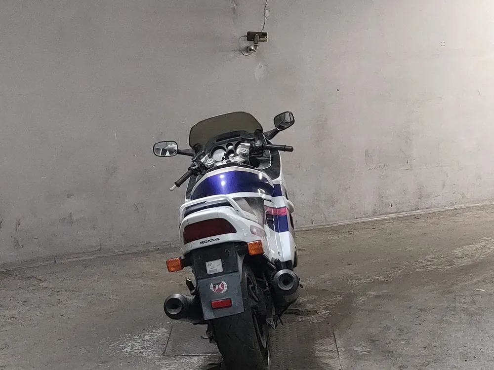 Honda CBR1000F 1993, white/black, фото 4