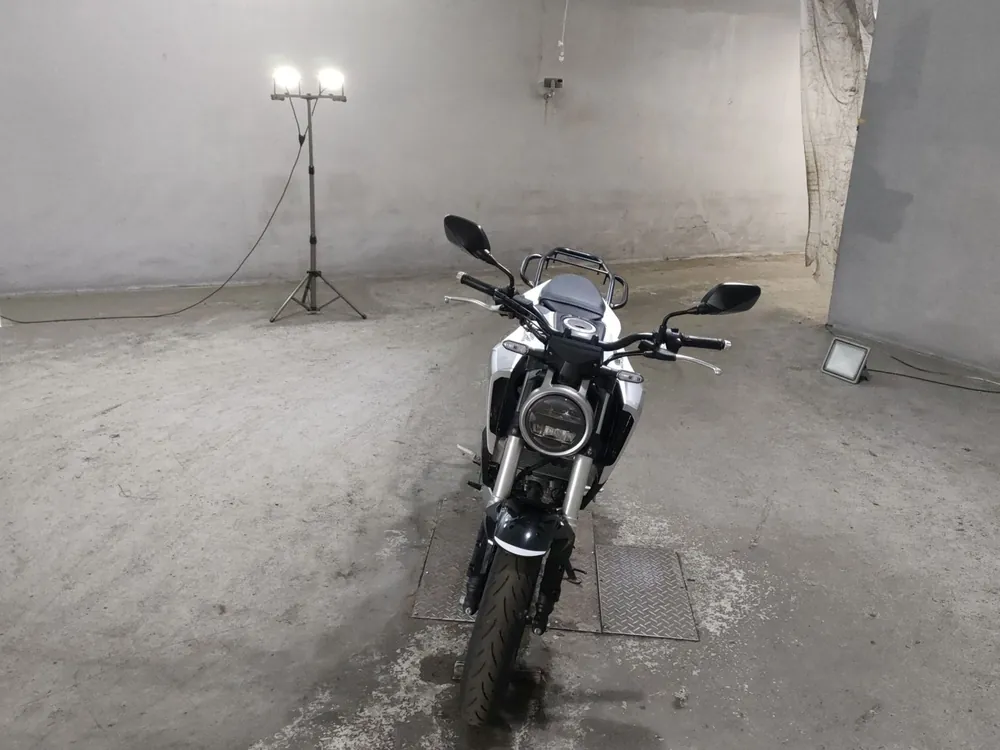 Honda CB125R, white/silver, фото 3