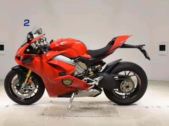 Ducati Paniga-Rev4S 2018, красный, фото 2