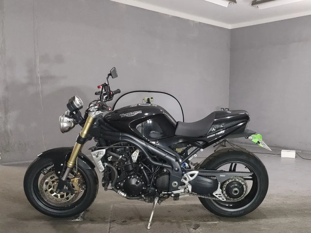 Triumph Speed Triple 2005, чёрный, фото 2