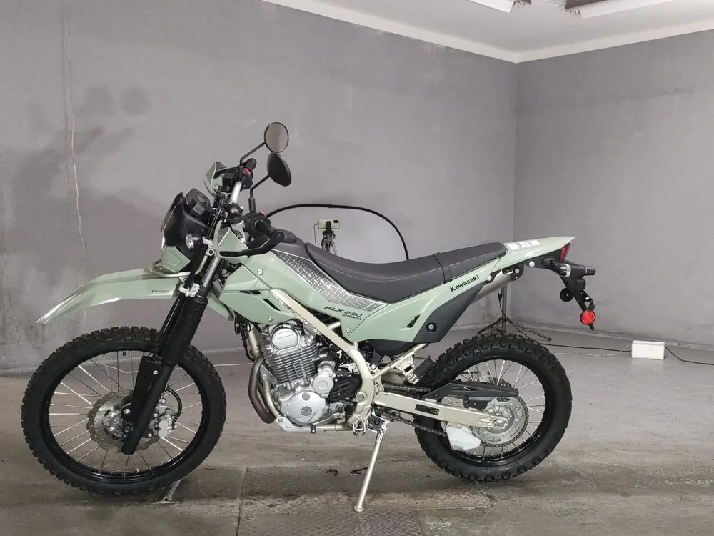 Kawasaki KLX230 Sherpa, зелёный, фото 2