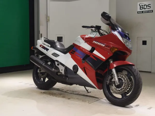 Honda CBR1000F 1994, красный, фото 3