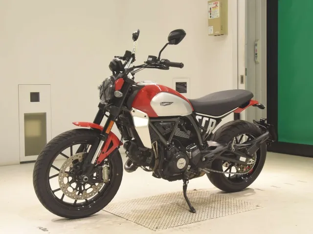 Ducati Scrambler Icon 2024, red | silver, фото 4