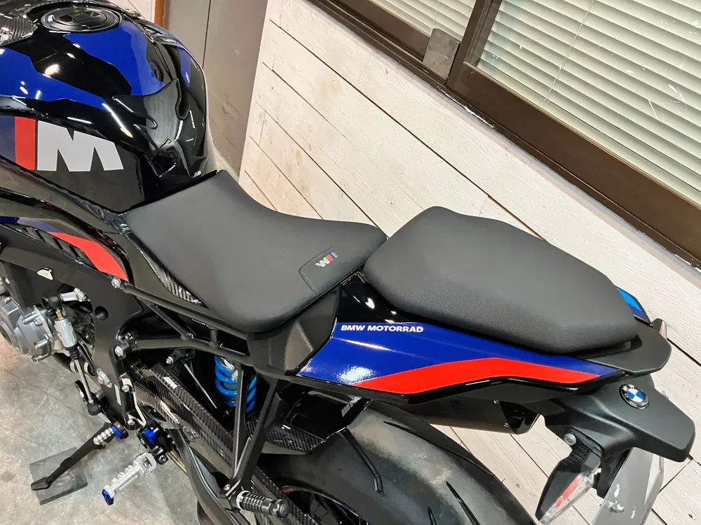 BMW M1000R 2024, чёрный, фото 5