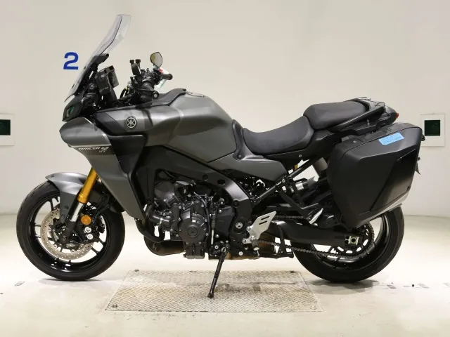 Yamaha Tracer 9 GT, серый, фото 2